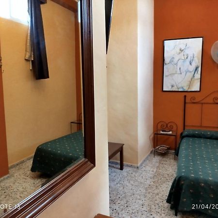 Hostal Manolo El Puerto de Santa María Szoba fotó
