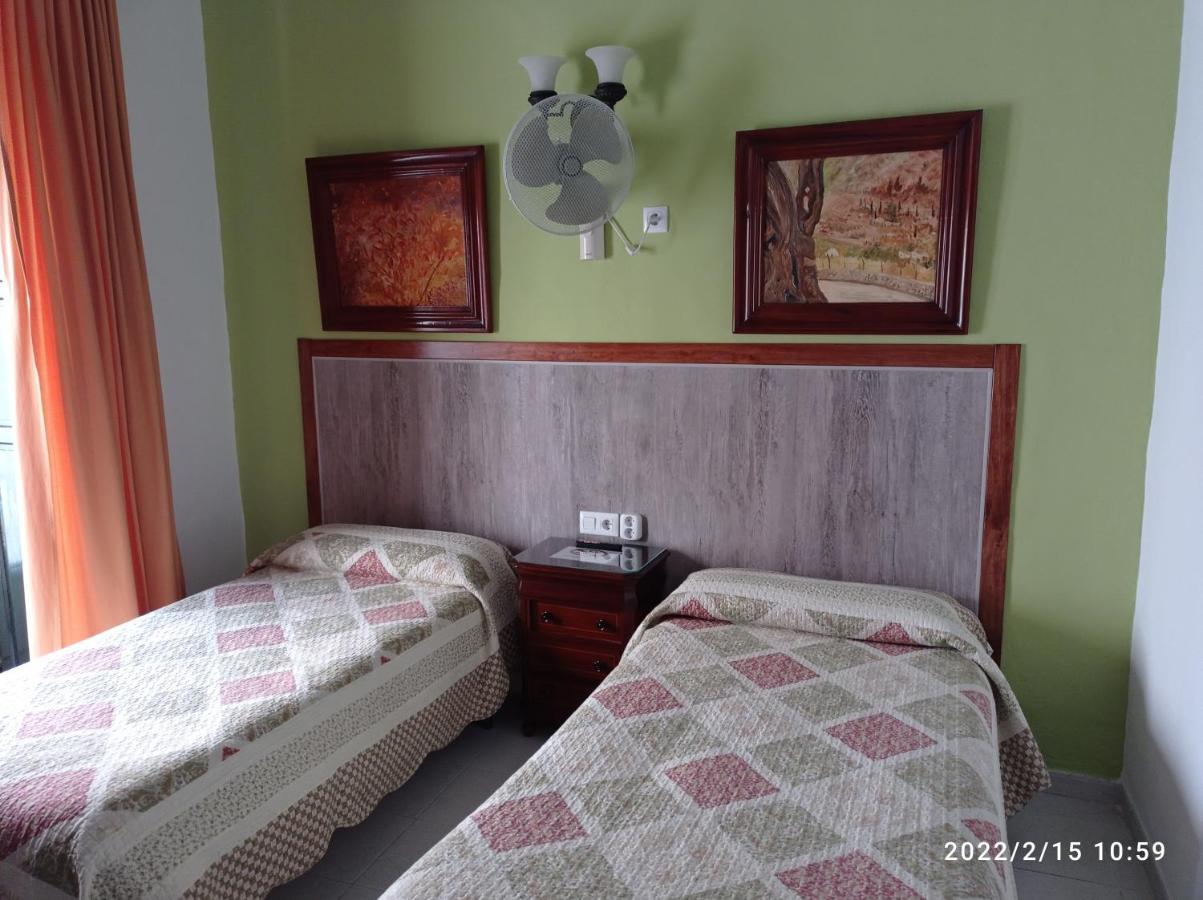 Hostal Manolo El Puerto de Santa María Kültér fotó