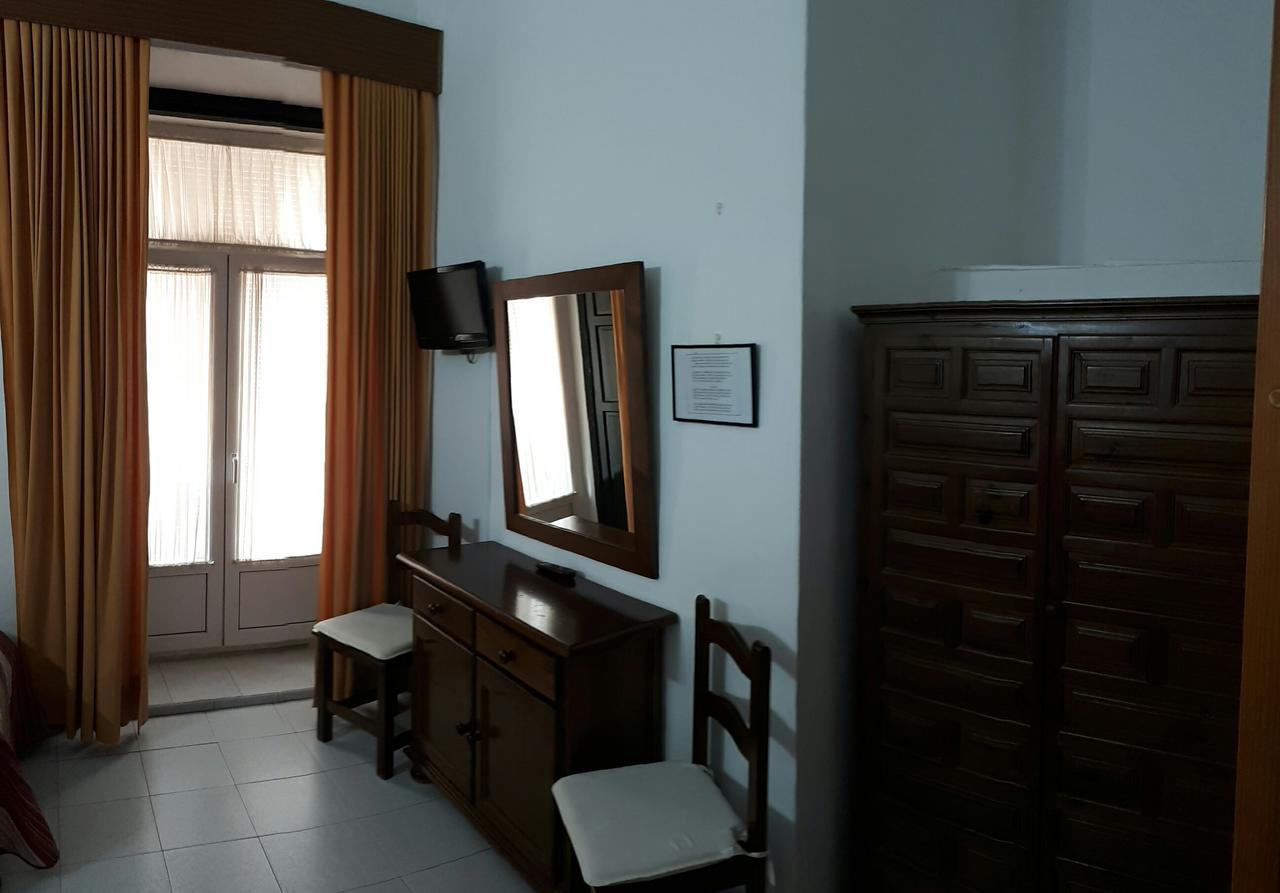Hostal Manolo El Puerto de Santa María Kültér fotó